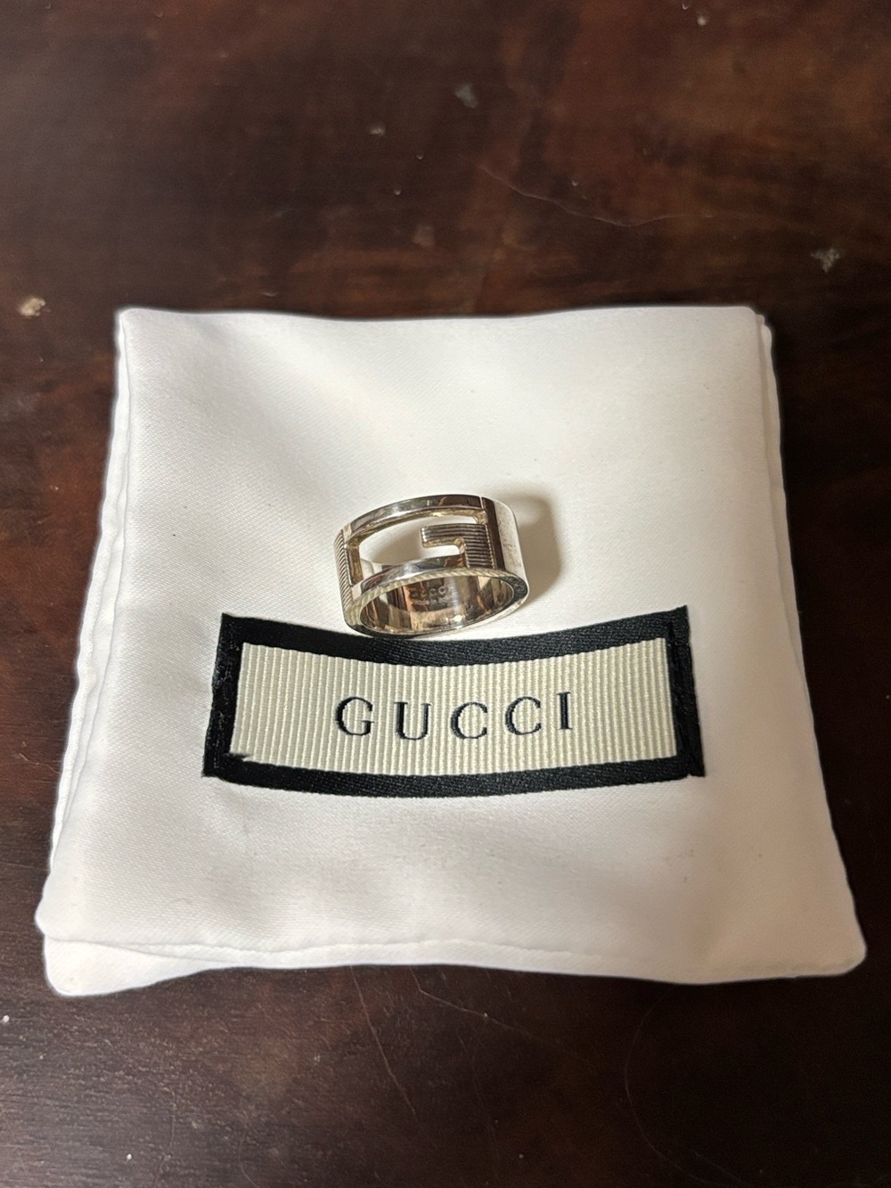 Auth Gucci G Logo Ring Sterling Silver 925  Size 5 Made in Italy